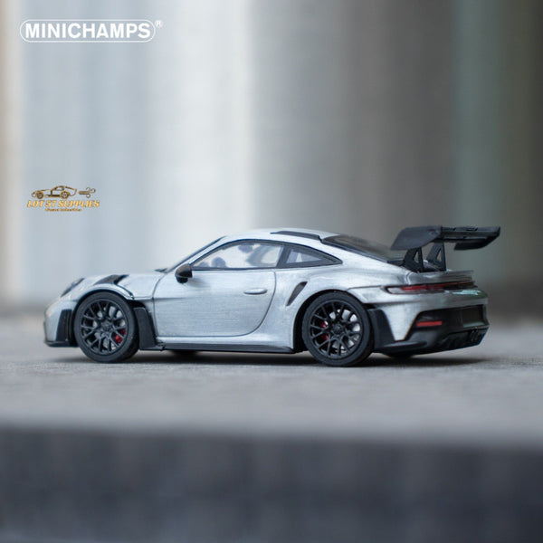 Minichamps X CLDC Exclusive Porsche 911 GT3 RS in Raw Silver English Magazine Version 1:64 (MAGAZINE INCLUDED)