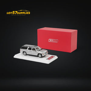 MK Miniatures Chevrolet Suburban in Silver 1:64