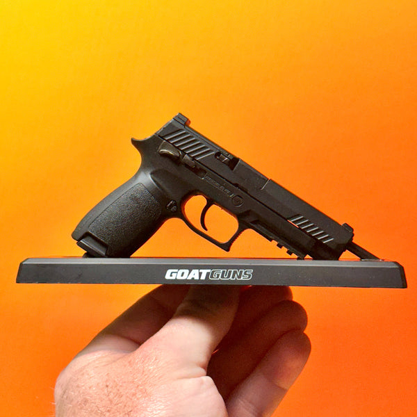 GoatGuns SIG Sauer M17 model Pistol in black — Diecast Model Guns