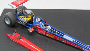 1:24 Tom "Mongoose" McEwen's Rear Engine Dragster with Christmas Tree Starting Light Plastic Model Kit