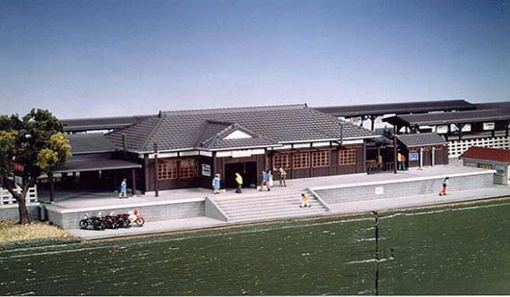 PowerHobby Kato 23-220 N Scale Rural Station Set (Ideal addition to 23-130) UniTrack — N Bulidings