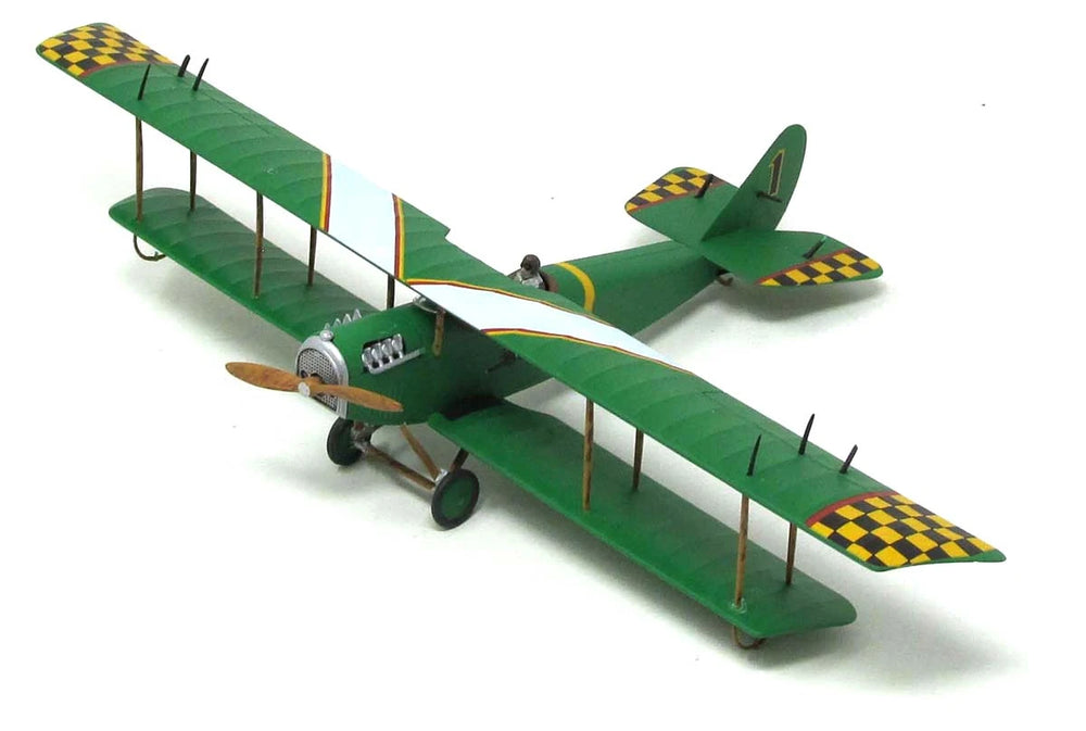 1:48 Curtiss Aeroplane and Motor Company Curtiss JN "Jenny" JN-4D Airplane Plastic Model Kit
