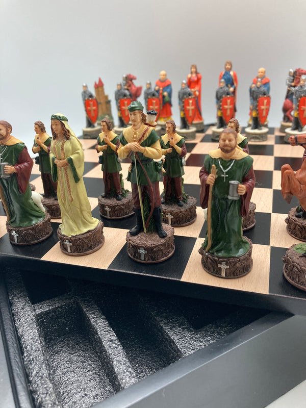 Little Shop of Magic Chess Set -Robin Hood Resin Chessmen on Black/Maple Chest — Board Game