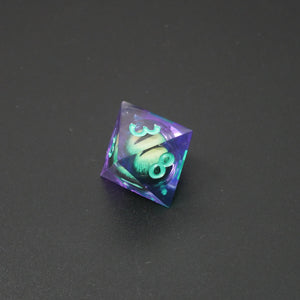 Remorhaz's Eye |  7 Piece Moving Eye DnD Dice Set | Acrylic RPG Gaming Dice