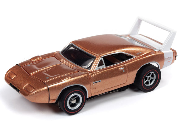 Auto World 1969 Dodge Charger Daytona Gold R27 HO Slot Car SC343 fits AFX