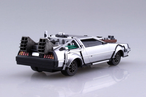 Back to the Future Part III pull-back DeLorean 1:43 scale plastic model kit