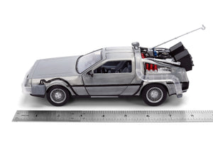 Back to the Future die-cast 1:24 scale 40th Anniversary "Hollywood Rides" light-up DeLorean Time Machine