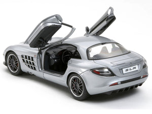 Mercedes-Benz SLR McLaren 722 Edition 1/24 Scale Model Kit by Tamiya
