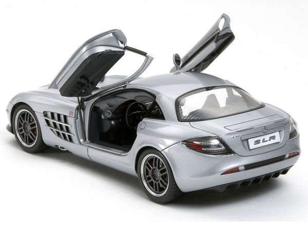 Mercedes-Benz SLR McLaren 722 Edition 1/24 Scale Model Kit by Tamiya