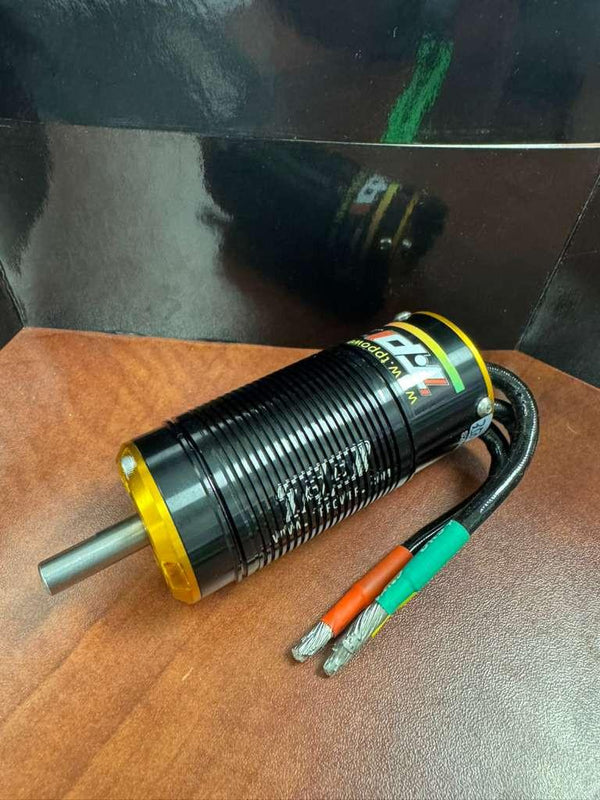 TP POWER 4060CM 2610KV MOTOR 8mm ( up to 6s ) SUPER BEAST