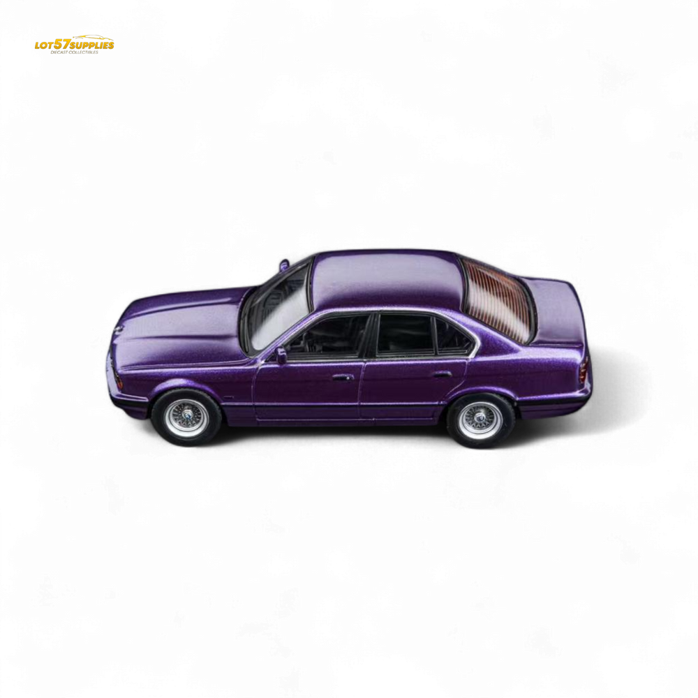(Pre-Order) DCM BMW E34 5-Series Sedan Daytona Roland Purple 1:64