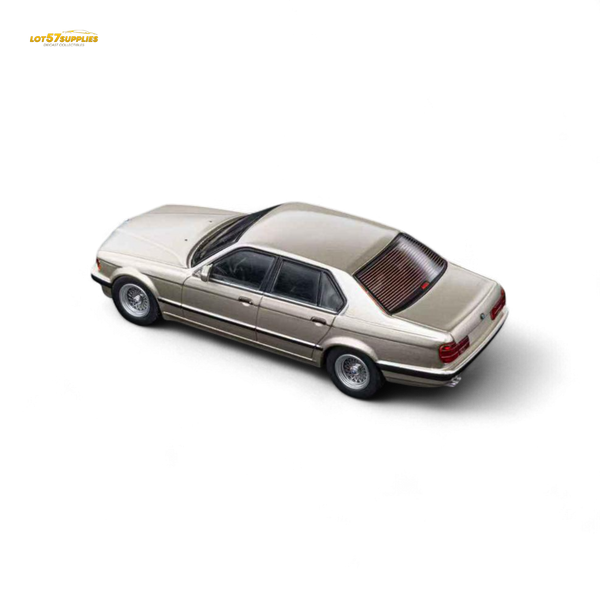 (Pre-Order) DCM BMW E32 7-Series Sedan Cashmere Beagle Gold 1:64