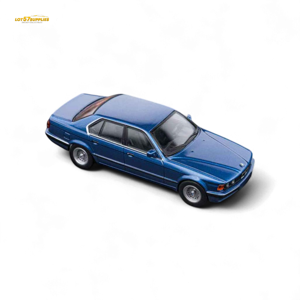 (Pre-Order) DCM BMW E32 7-Series Sedan Alpina Blue 1:64