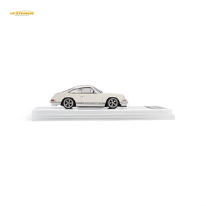 Zincit Model Singer Coupe Creamy Apricot 1:64