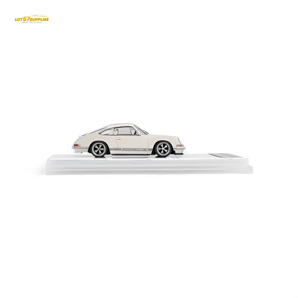 Zincit Model Singer Coupe Creamy Apricot 1:64