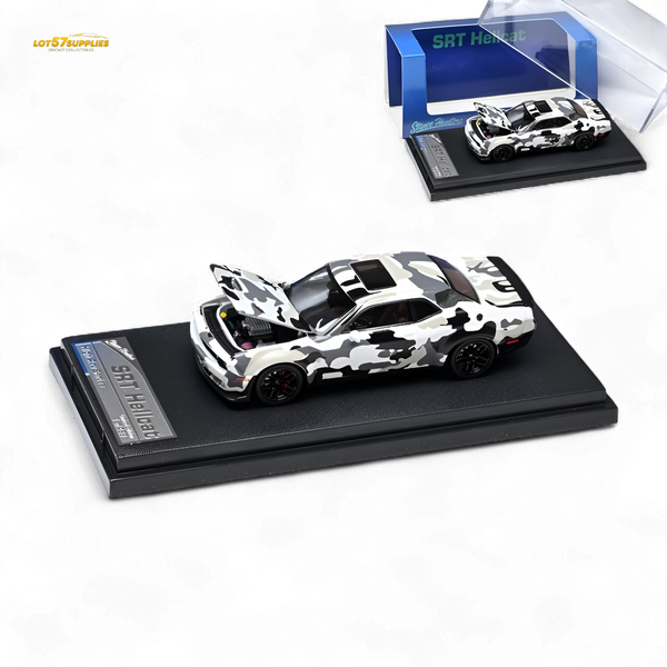 (Pre-Order) Stance Hunters Dodge Challenger SRT Hellcat Arctic Camo 1:64