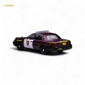 596 Ford Crown Victoria - Minnesota State Patrol 1:64