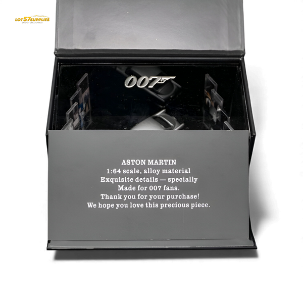 (Pre-Order) Aston Martin DB5 High Gloss Silver Figurine Ver 1:64