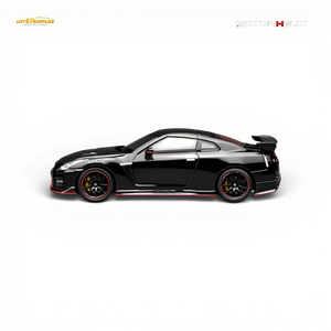 (Pre-Order) Motorhelix Nissan GT-R NISMO R35 2022 - Meteor Black 1:64