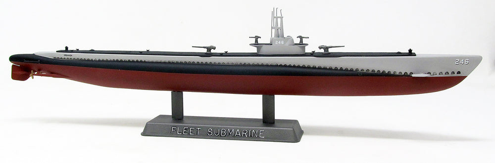 1:240 USS Gato (SSN-212) World War II Fleet Submarine Plastic Model Kit