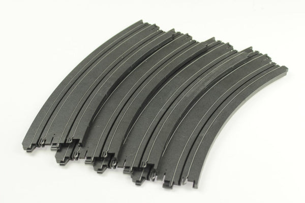 AFX 15" Radius Curve HO Scale Track 4pcs #70613