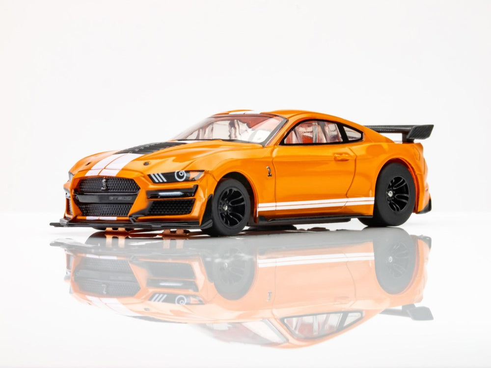 AFX Racing 2021 Shelby GT500 - Twister Orange/White — HO Slot Car