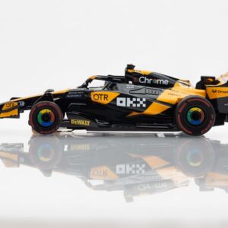 AFX Racing McLaren F1 MCL38 #81 AU — HO Slot Car