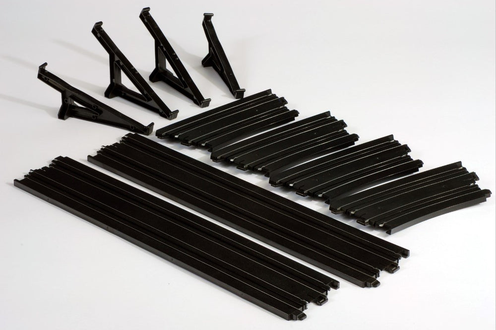AFX Racing Track, BnkdCurve 12"R Set — HO Slot Car Accessories