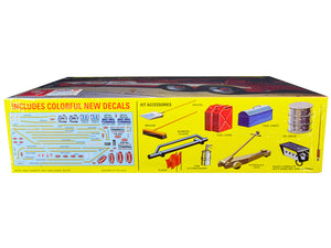 AMT - Skill 3 Model Kit Peterbilt Wrecker Tow Truck 1/25 Scale Model — Plastic model kit