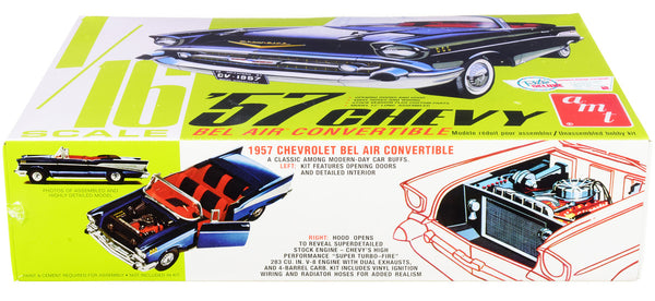 AMT - Skill 3 Model Kit 1957 Chevrolet Bel Air Convertible 2-in-1 Kit 1/16 Scale Model — Plastic model kit