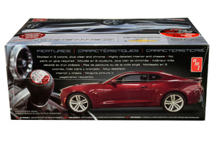 AMT - Skill 1 Snap Model Kit 2016 Chevrolet Camaro SS 1/25 Scale Model — Plastic model kit