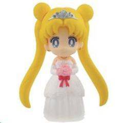 ToyShnip Banpresto Sailor Moon Sparkle Dress - Sailor Moon — Toys & Games