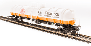 Broadway Limited 3720 N Scale Tank Car Cryogenic Airco Industrial Gases 2-pack