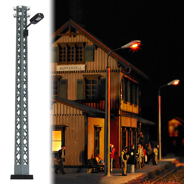 Black Forest® Hobby Supply Co Busch 4130 HO Scale Lattice-Mast Industrial Lamp -- Rectangular Light Housing — HO Scale