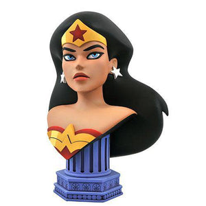 ToyShnip DC Comic - Legends In 3D - Wonder Woman 1/2 Scale Bust — Action Figure