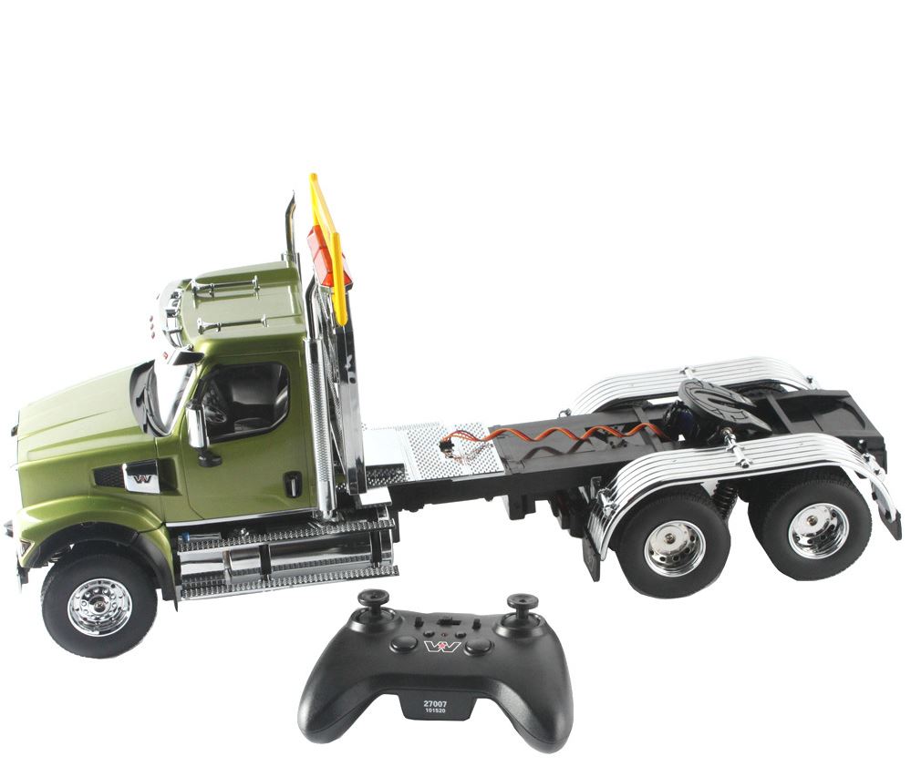 Diecast Masters 1/16 Scale Western Star 49X SFFA Tridem Axle Heavy Haul