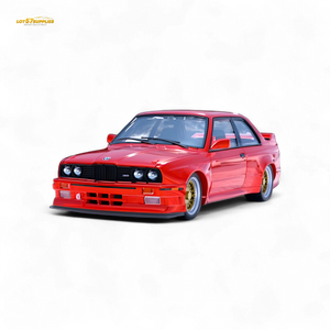 DCM BMW M3 E30 in Red - Gold Wheels 1:64