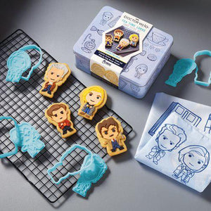 ToyShnip Eaglemoss Doctor Who Tea Time Lords Cookie Cutter & Tea Towel Tin — Action Figure