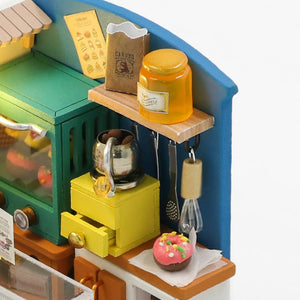 Hongda Lucky Sweet Room with dust cover