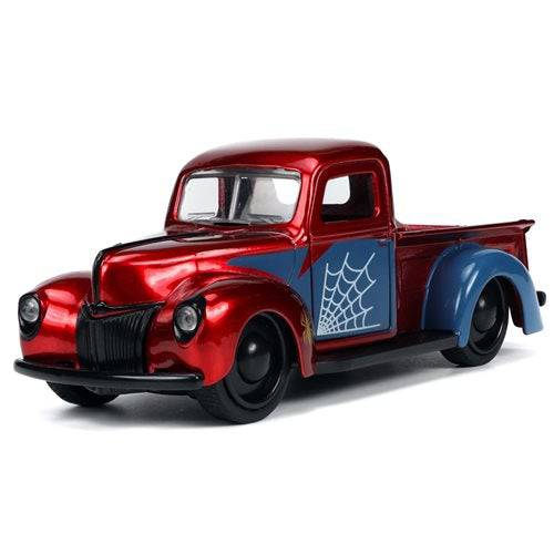ToyShnip Hollywood Rides 1941 Ford Pickup 1:32 Scale Die-Cast Metal Vehicle with Proto-Suit Spider-Man Figure — Action Figure