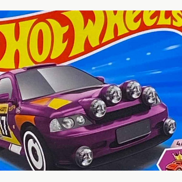 Hot Wheels Ford Escort | Compact Kings Series 4/10