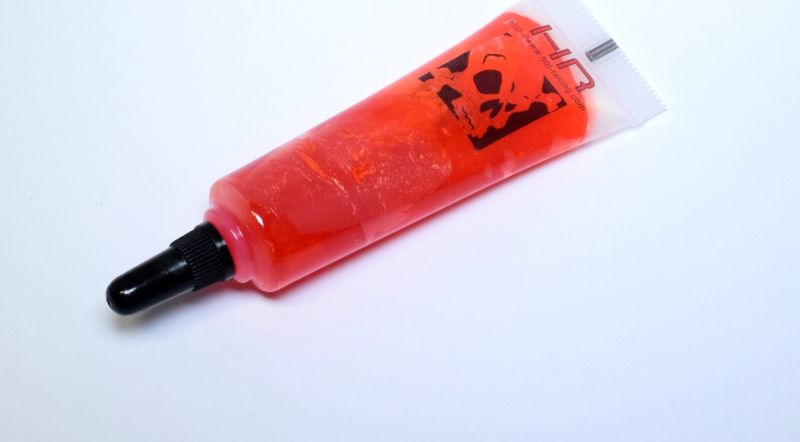 Hot Racing Super Red High Speed Lube