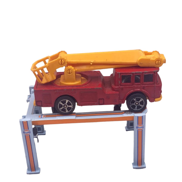 Corgi Juniors Simon Snorkel Fire Engine Diecast Red - Echo Six Hobbies