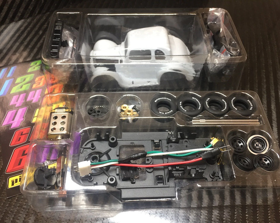 Pioneer Kit#4 1934 Ford Coupe Legends Racer White Kit 1/32 slot Car Scalextric DPR