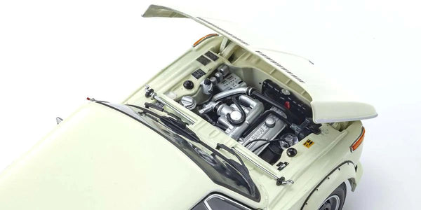 Kyosho 1/18 Scale BMW 2002 Turbo White Model Diecast Car