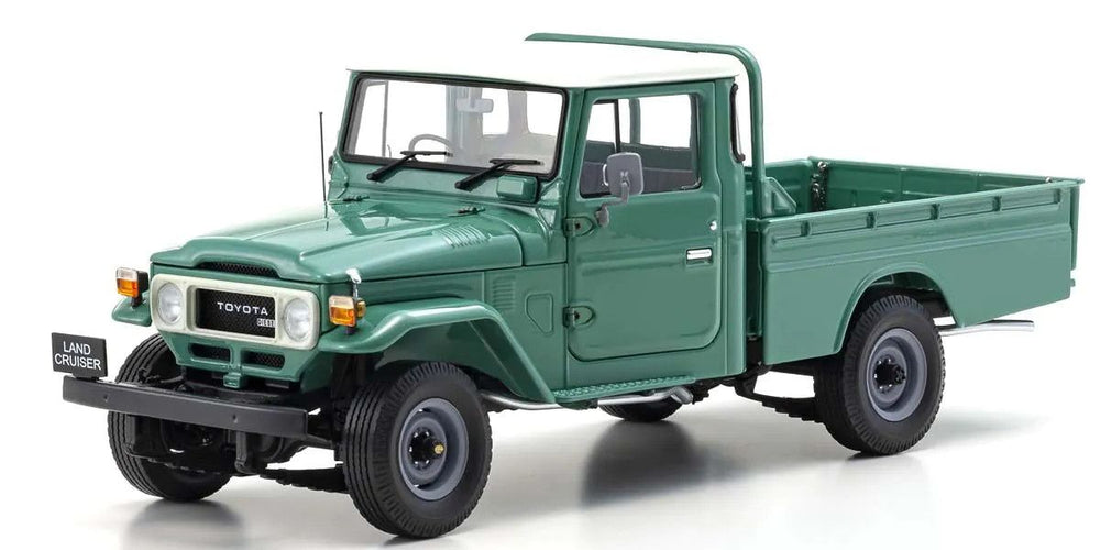 Kyosho 1/18 Scale Toyota Land Cruiser 40 Pickup Fashion Green Model