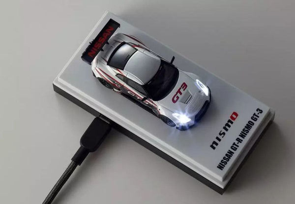 Kyosho 1/64 NISMO R35 GT-R GT3 LED (WHITE)
