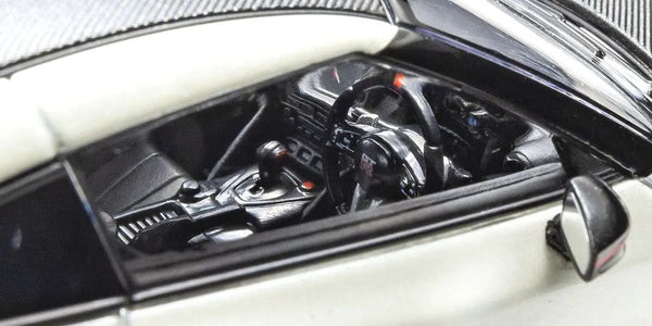 Kyosho 1/43 Nissan GT-R Nismo 2024 White, Model