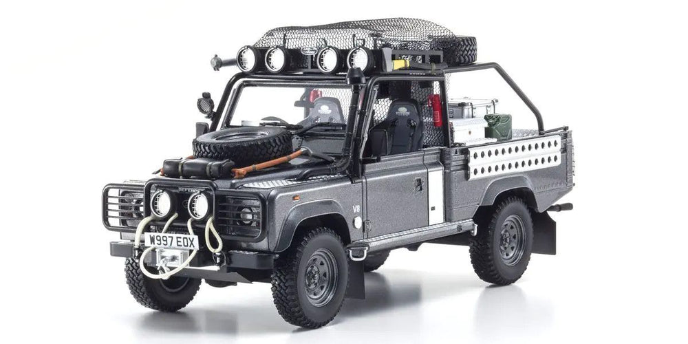 Kyosho 1/18 Land Rover Defender Movie Edition Resin Model Resin Diecast Car