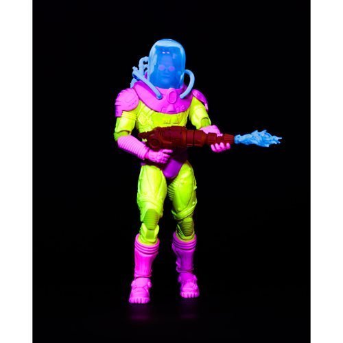 ToyShnip McFarlane Toys DC Multiverse Mr. Freeze Black Light Gold Label 7-Inch Scale Action Figure - Entertainment Earth